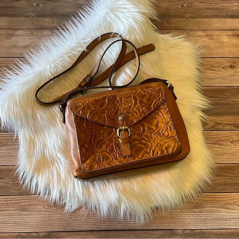 Patricia Nash | Tooled Leather Crossbody